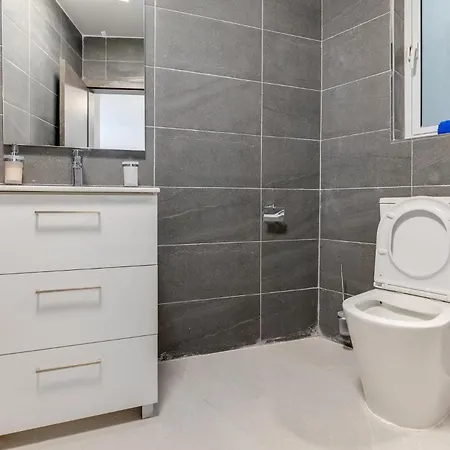 Wave Crest By Buena Vista アパート セント・ポールズ・ベイ