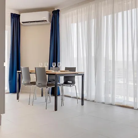 Wave Crest By Buena Vista アパート セント・ポールズ・ベイ