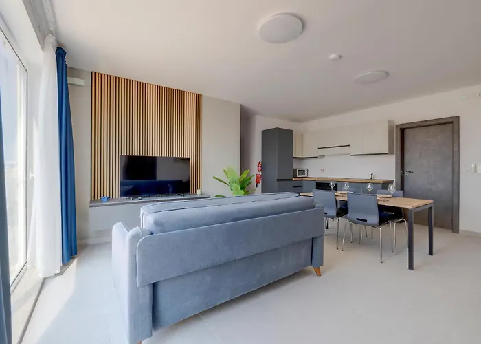 Wave Crest By Buena Vista *