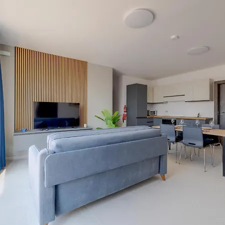 Wave Crest By Buena Vista *