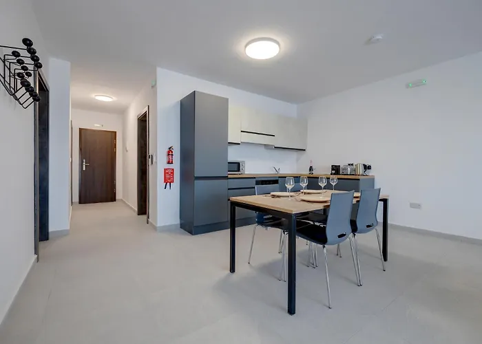 Apartment Wave Crest By Buena Vista