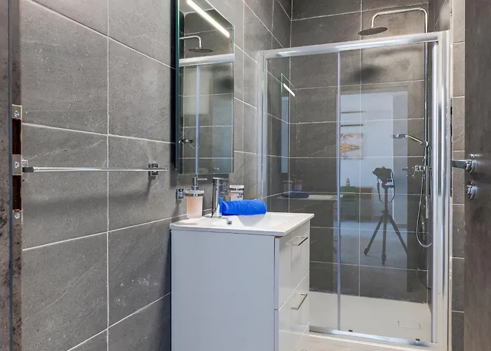 Wave Crest By Buena Vista