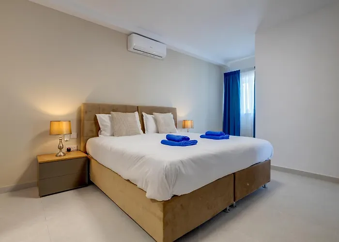 Wave Crest By Buena Vista * St. Paul's Bay